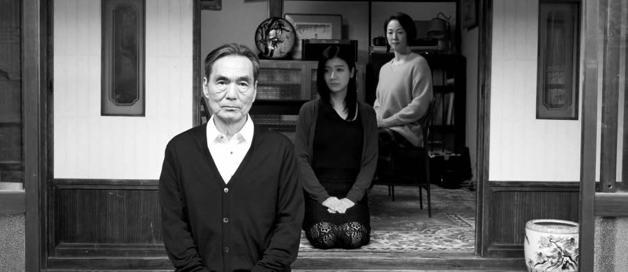 階段の実写写真立ての背景のアイデアの壁の組み合わせは穴を開けること